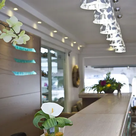 Hotel Porto Koufo 3* ポルト・クウフォ