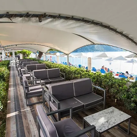 ホテル Hotel Porto Koufo 3*
