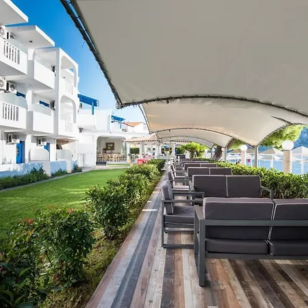 Hotel Porto Koufo ポルト・クウフォ