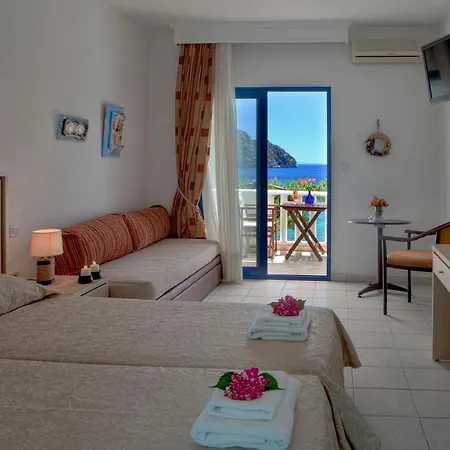 ホテル Hotel Porto Koufo