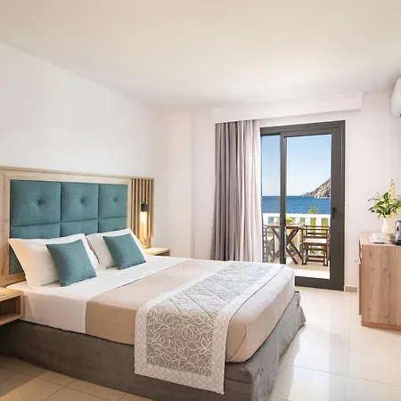 ホテル Hotel Porto Koufo ポルト・クウフォ
