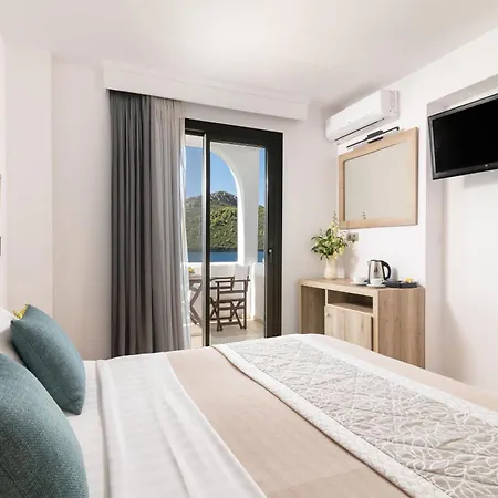 ホテル Hotel Porto Koufo