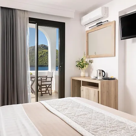 Hotel Porto Koufo ホテル 3*