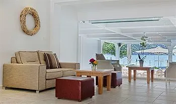 מלון Hotel Porto Koufo 3*