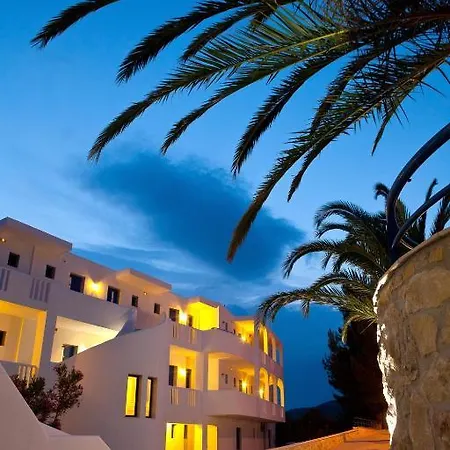 Hotel Porto Koufo מלון 3*