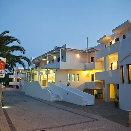 מלון Hotel Porto Koufo נמל קופוניסיה